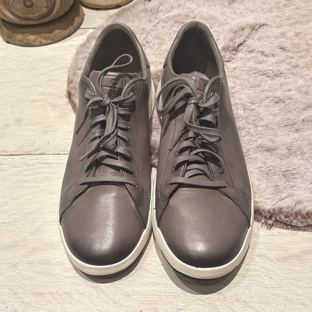 Cole Haan grandpro Men's Gray Leather Sneakers size 11